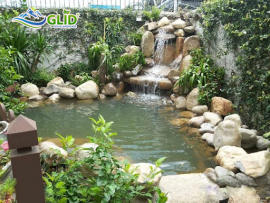 Thiết kế sân vườn biệt thự với thác nước độc đáo